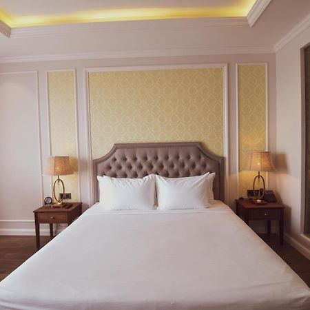 Phu Cuong Hotel Cà Mau Extérieur photo