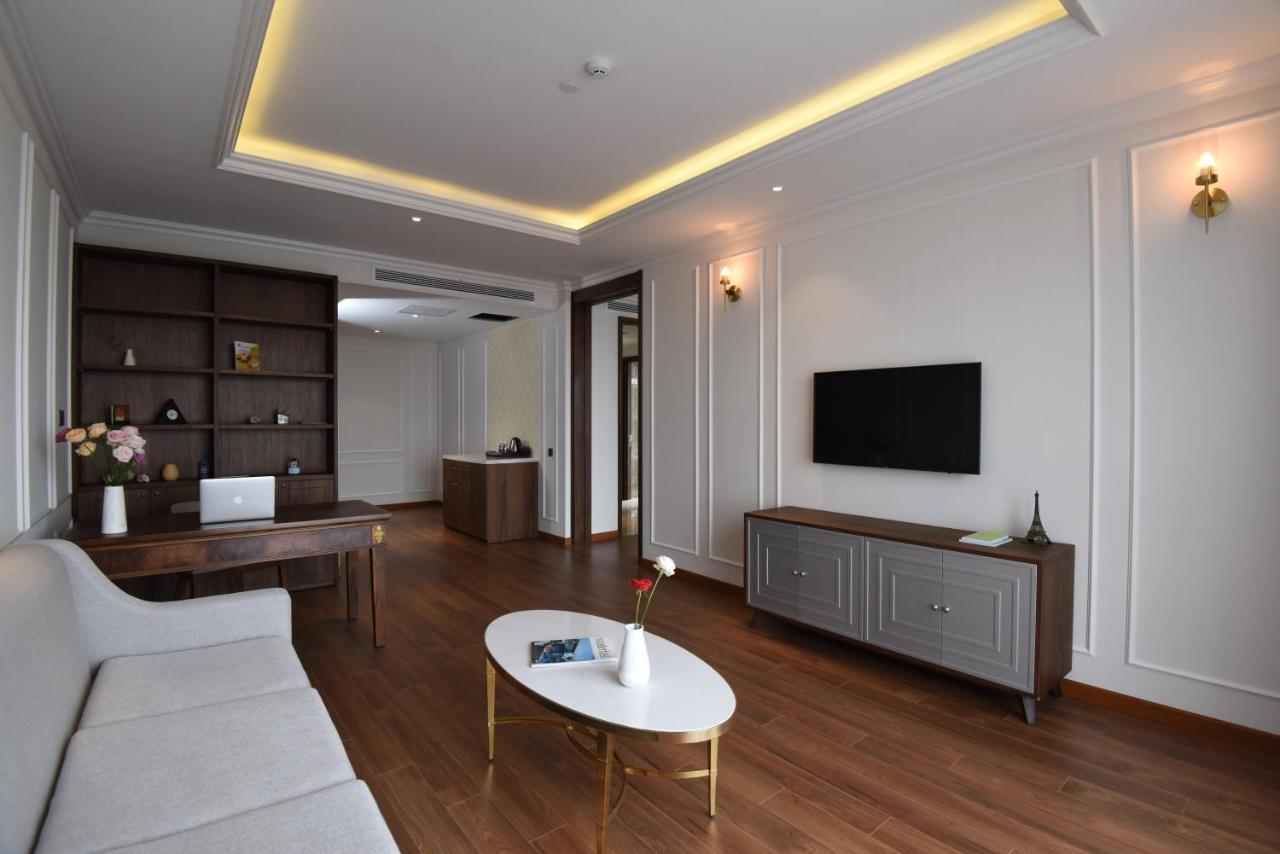 Phu Cuong Hotel Cà Mau Extérieur photo